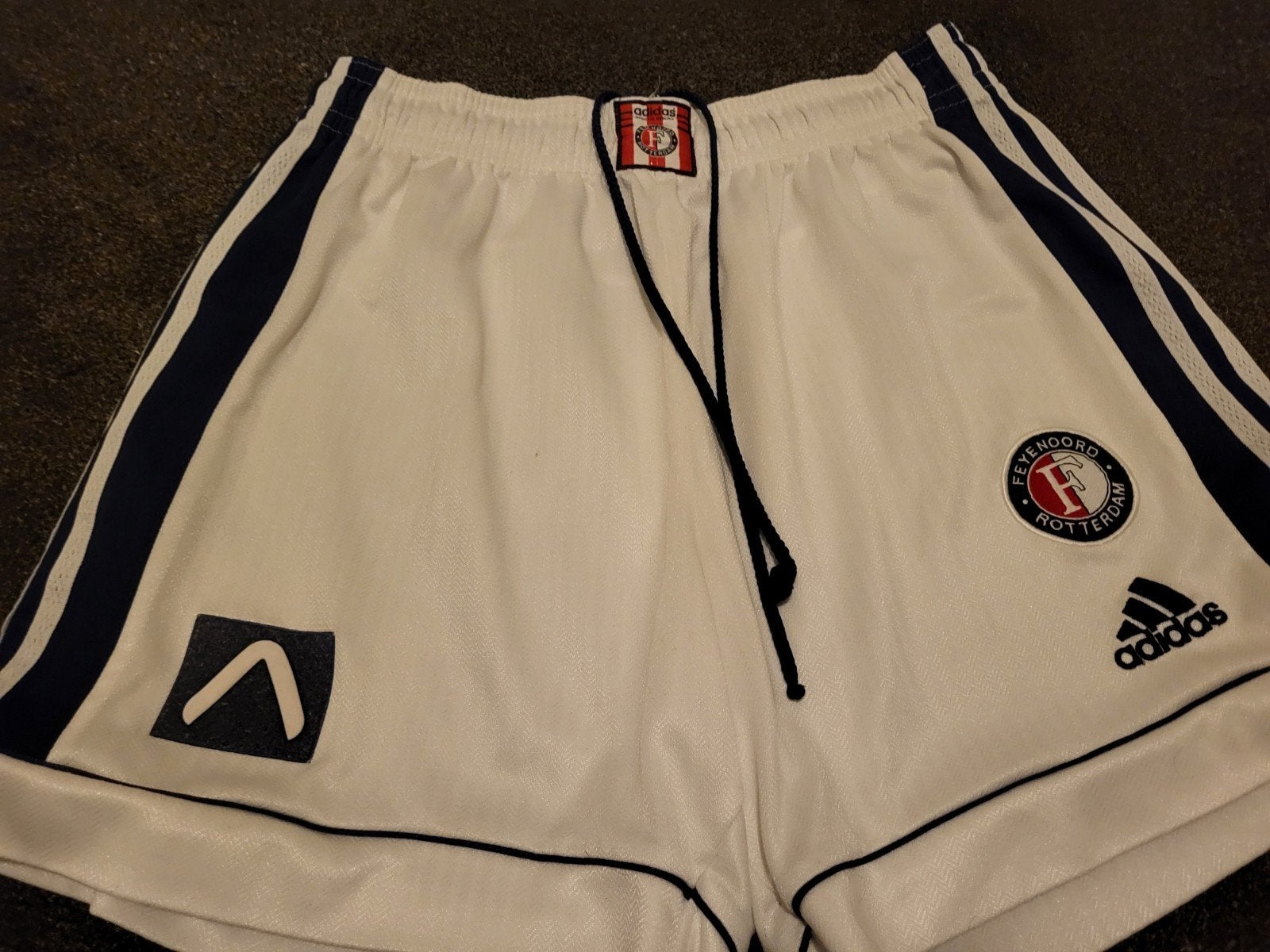 Oude broek zeldzaam van feyenoord maat L, Ophalen of Verzenden