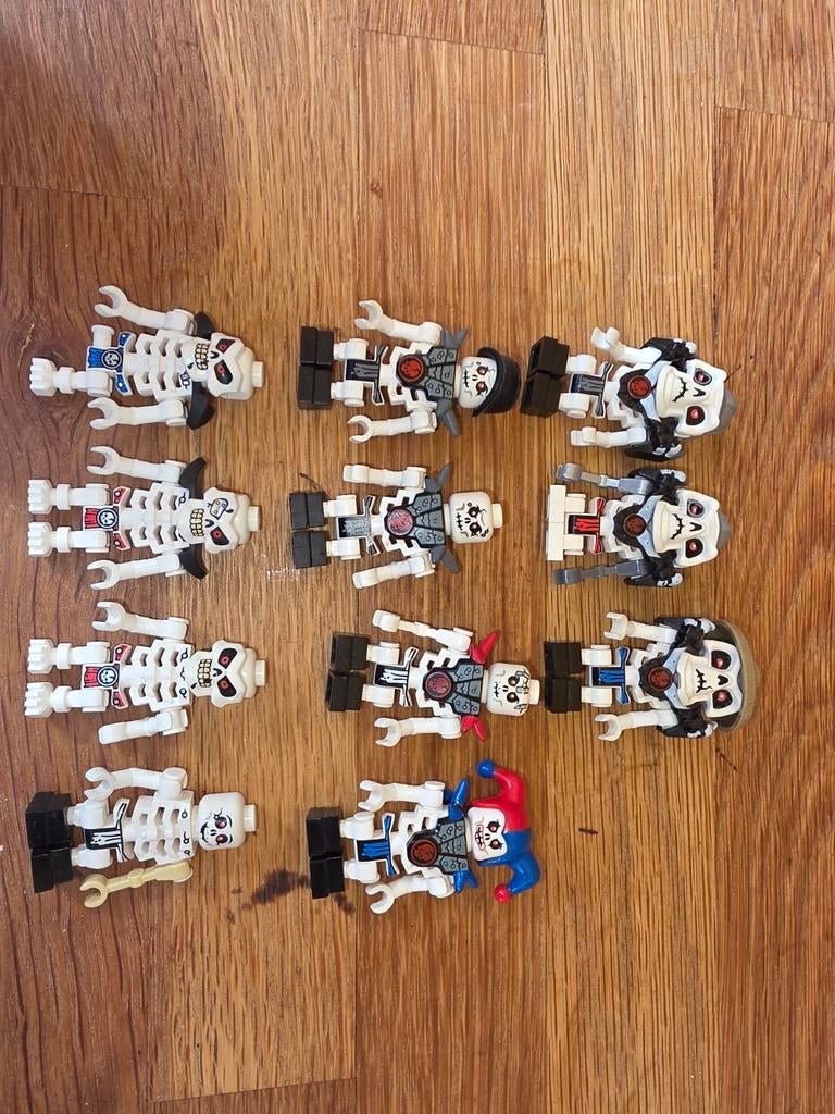 LEGO Ninjago Skulkin Leger - 11 Skelet Minifiguren, Kinderen en Baby's, Speelgoed | Bouwstenen, Verzenden, Gebruikt