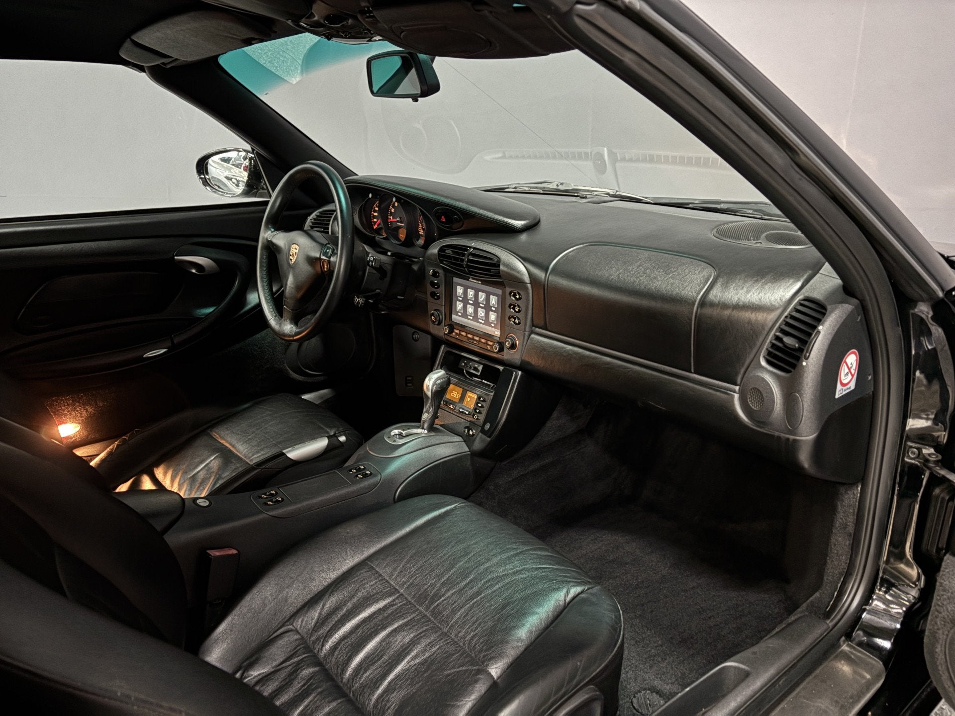 Porsche 911 3.4 Carrera inc. Hardtop (bj 1999, automaat), Auto's, Oldtimers, Automaat, Achterwielaandrijving, Zwart, 4 stoelen