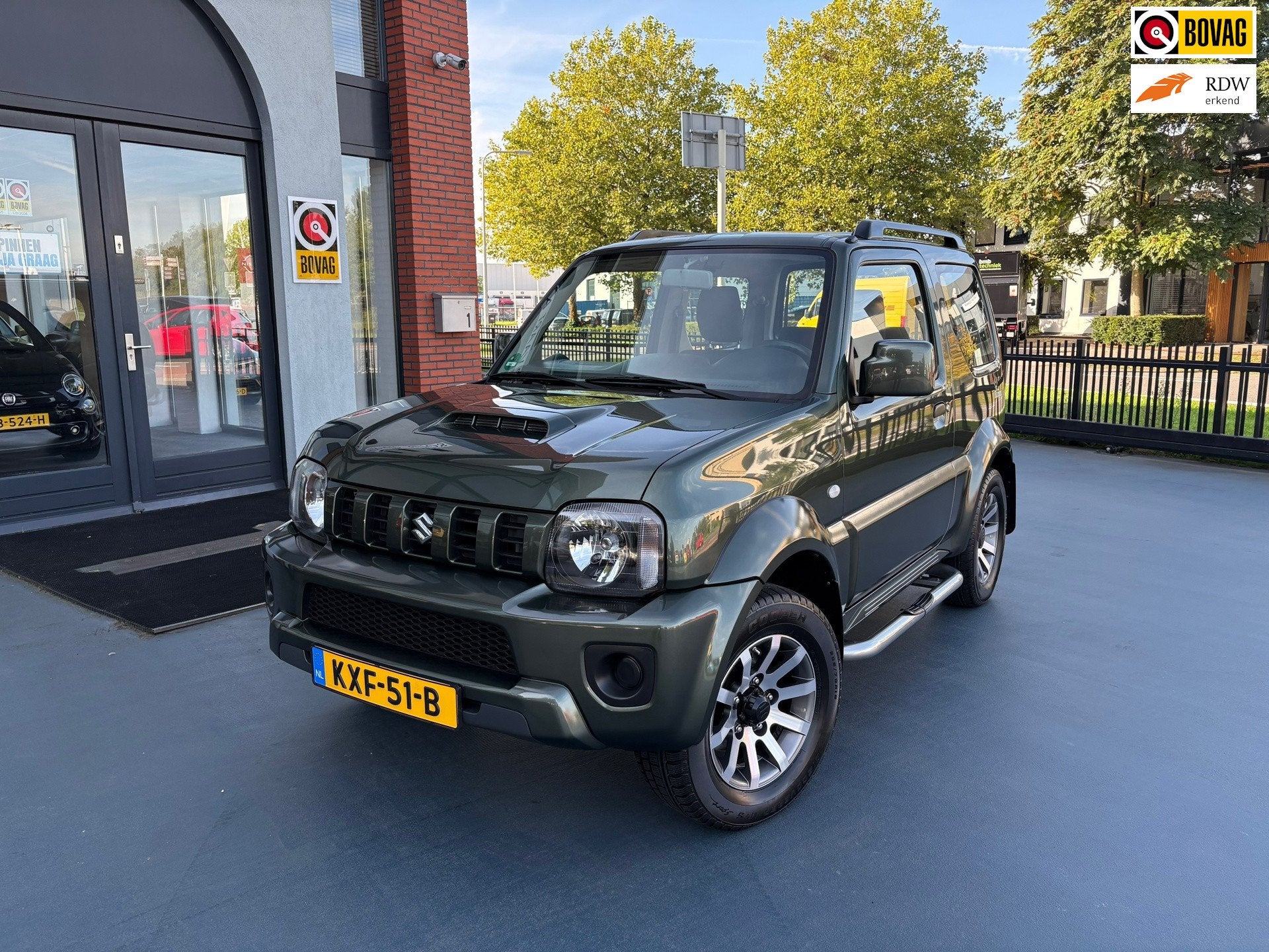 Suzuki JIMNY 1.3 Exclusive AUTOMAAT STOELVERWARMING, Auto's, Dealer onderhouden, Gebruikt, Euro 6, 4 stoelen