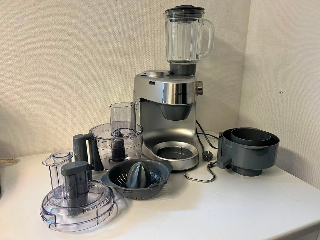 Keukenmachine Kenwood (STIRRING TO BE REPAIRED), Ophalen