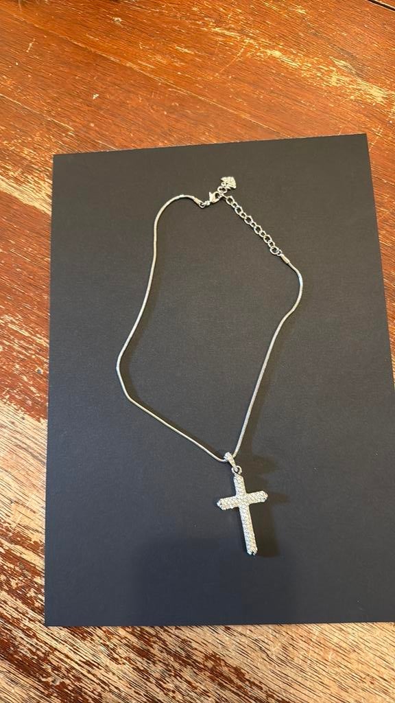 Swarovski Ketting Insigne, Overige materialen, Ophalen of Verzenden, Zo goed als nieuw, Kruis of Symbool