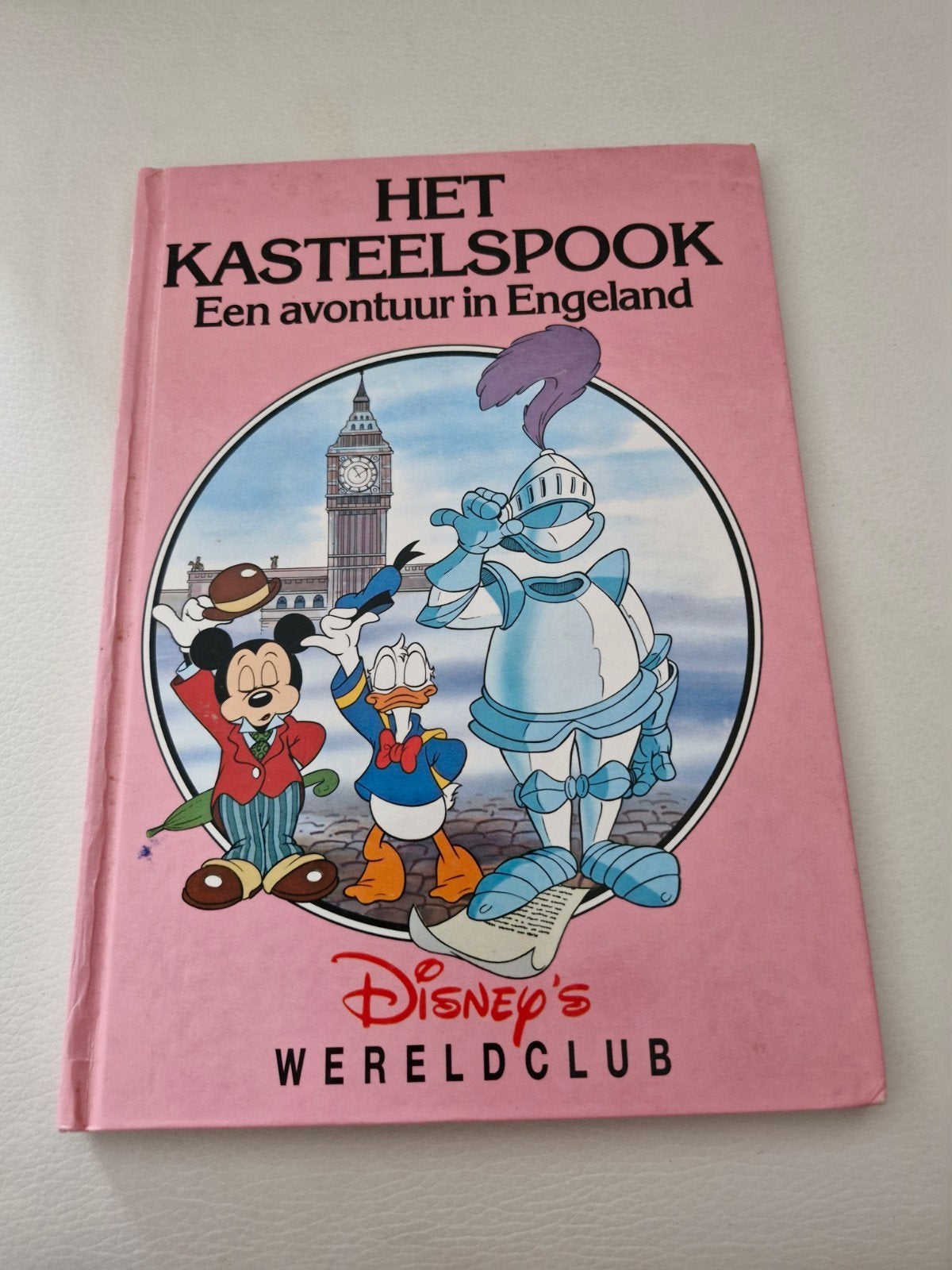 Disney's Wereldclub: Het Kasteelspook - nuEen avontuur in En, Ophalen of Verzenden, Gelezen, Disney, Sprookjes