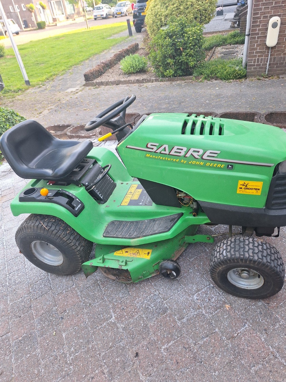 John Deere Sabre zitmaaier - Krachtige grasmaaier, Cirkelmaaier, Gebruikt, Benzine-grasmaaier, 50 cm of meer