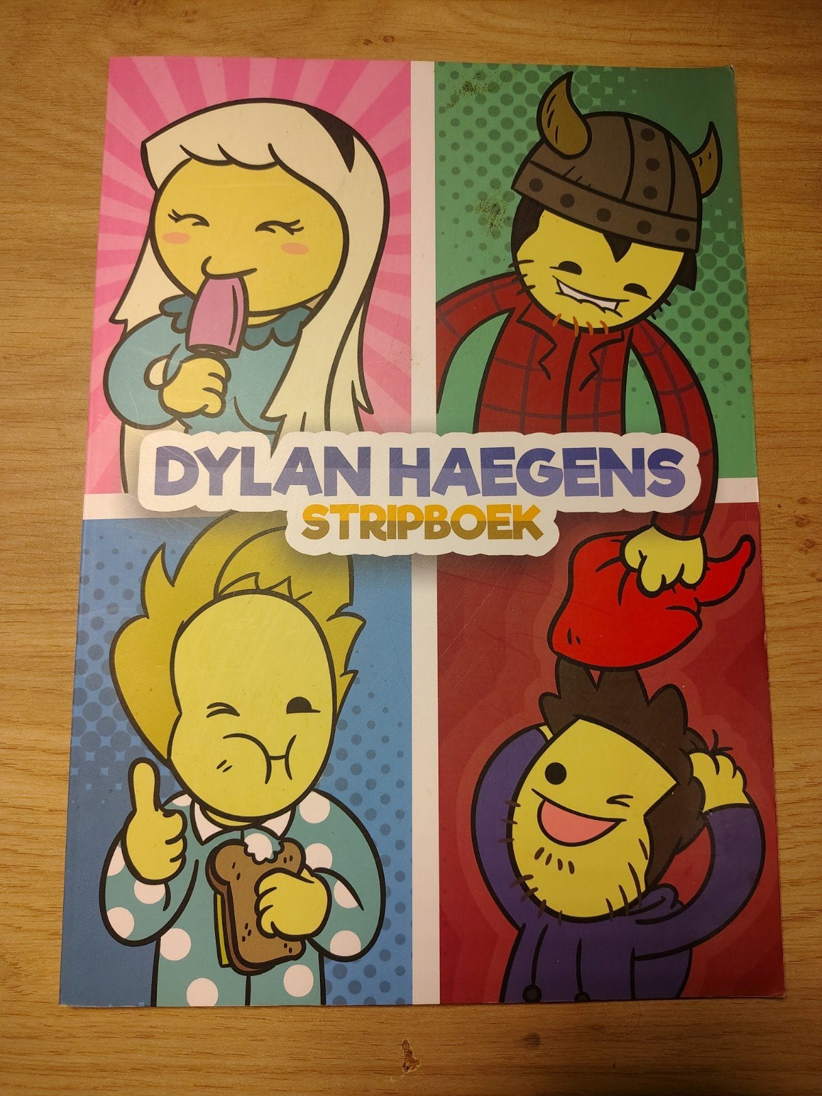 Dylan Haegens Stripboek Gesigneerd!, Eén stripboek, Ophalen of Verzenden, Zo goed als nieuw