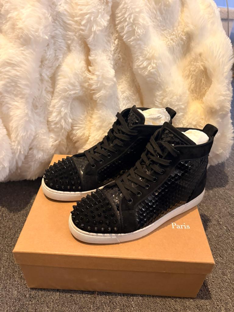 Louboutin sneakers, Kleding | Dames, Schoenen, Zwart, Ophalen of Verzenden, Sneakers of Gympen, Gedragen