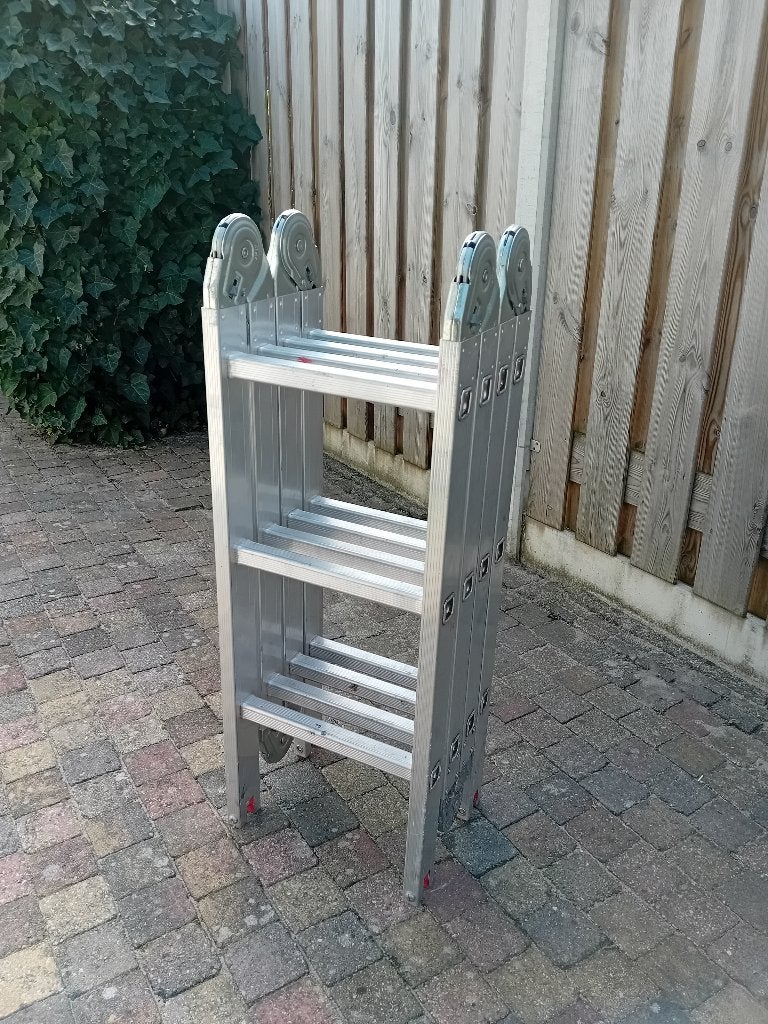 Vouwladder, Doe-het-zelf en Verbouw, Ladders en Trappen, Ophalen of Verzenden, Gebruikt, Ladder, 2 tot 4 meter