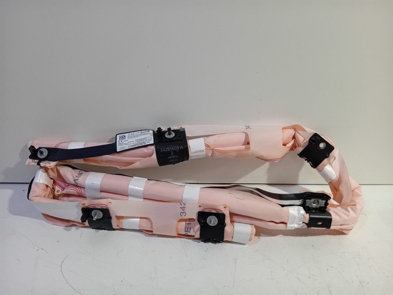 Gordijn airbag rechts Ford Focus, Auto-onderdelen, Onderdelen@venauto.nl, Van der Ven Autorecycling B.V., Gebruikt, Ettenseweg 76, 4706 PB Roosendaal, The Netherlands