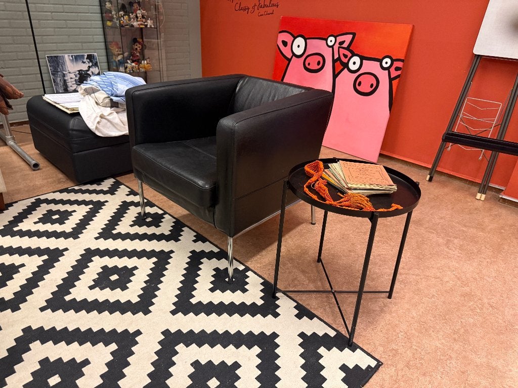 Zwart leren Ikea Klappsta fauteuil, Huis en Inrichting, Fauteuils, Ophalen, Design Klassieker, Gebruikt, Minder dan 75 cm