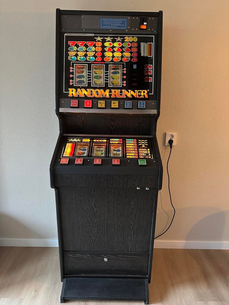 Random Runner Gokkast Fruitautomaat, Gebruikt, 1@2.nl, Euro, Rouvoet