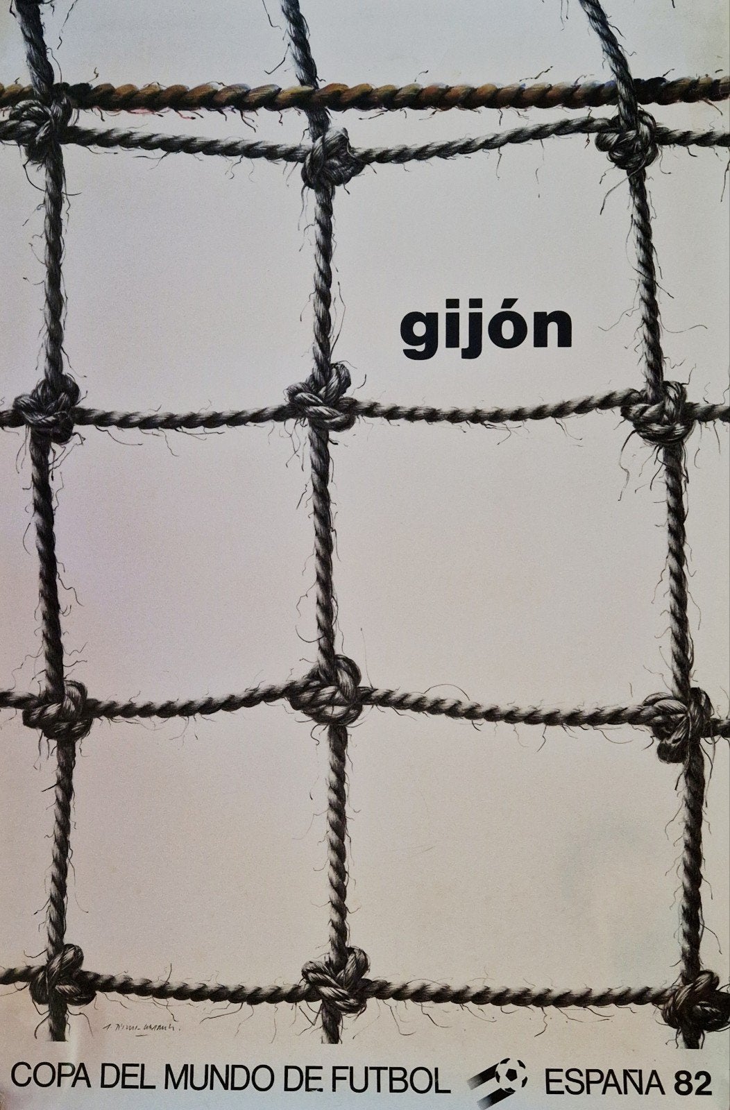 Affiche WK 1982 Gijon - Titus-Carmel, Verzamelen, Deurposter of groter, Ophalen of Verzenden, Sport, Rechthoekig Staand