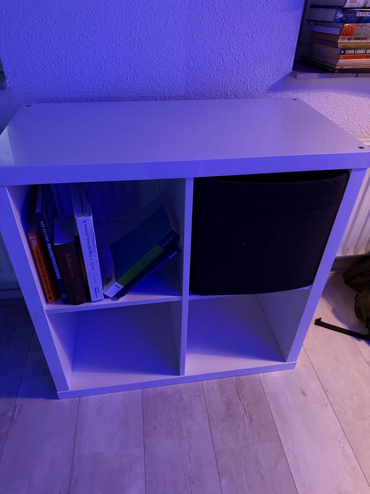 IKEA Kallax kast met 4 vakken, Ophalen, Met plank(en), 50 tot 100 cm, Zo goed als nieuw