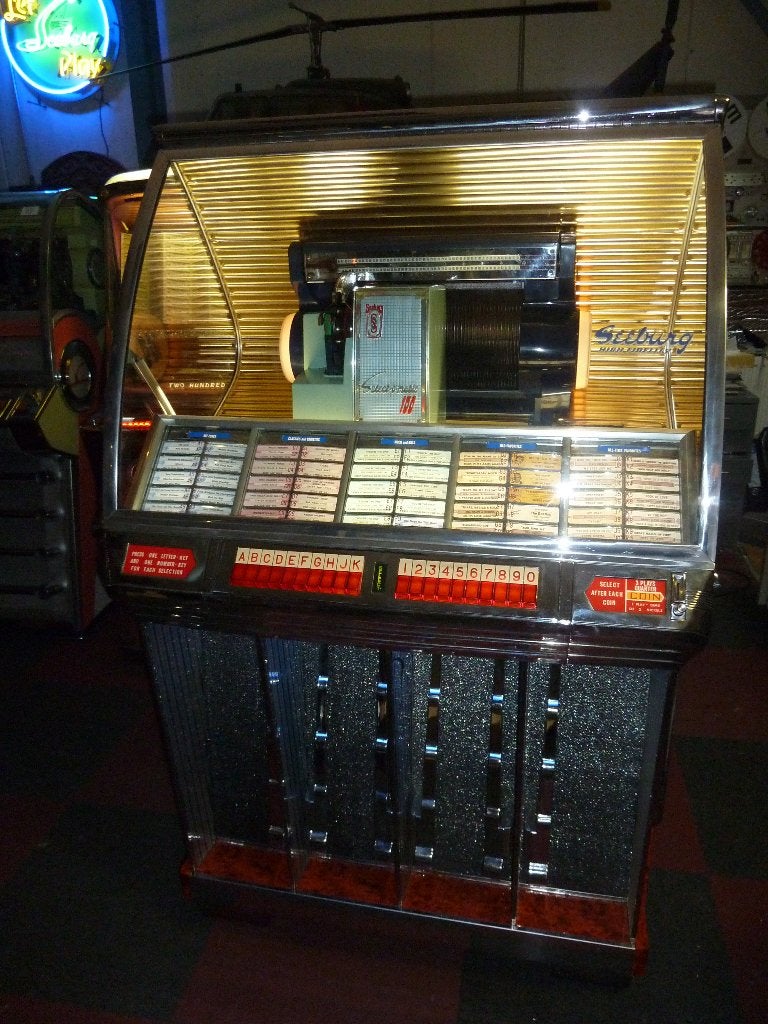 Seeburg model HF 100 R   BJ 1954, Verzamelen, Automaten | Jukeboxen, Met singles, 1950 tot 1960, Ophalen of Verzenden, Zo goed als nieuw