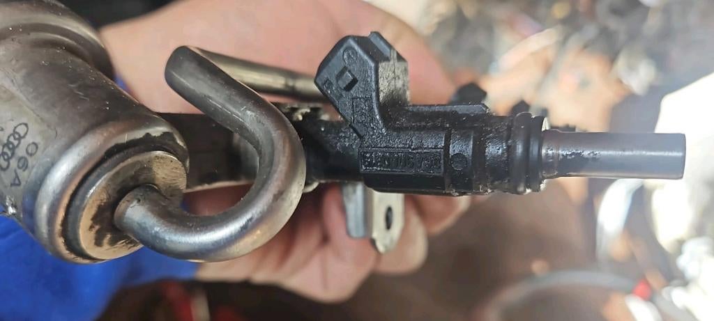 Injectoren met rail 1.8 20vt., Auto-onderdelen, Ophalen, Gebruikt, Universele onderdelen