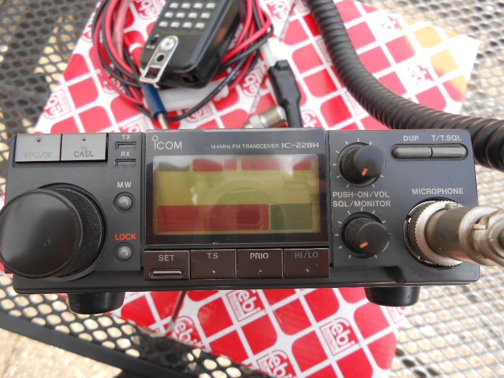 ICOM IC-228H, Ophalen, Gebruikt, Zender en Ontvanger