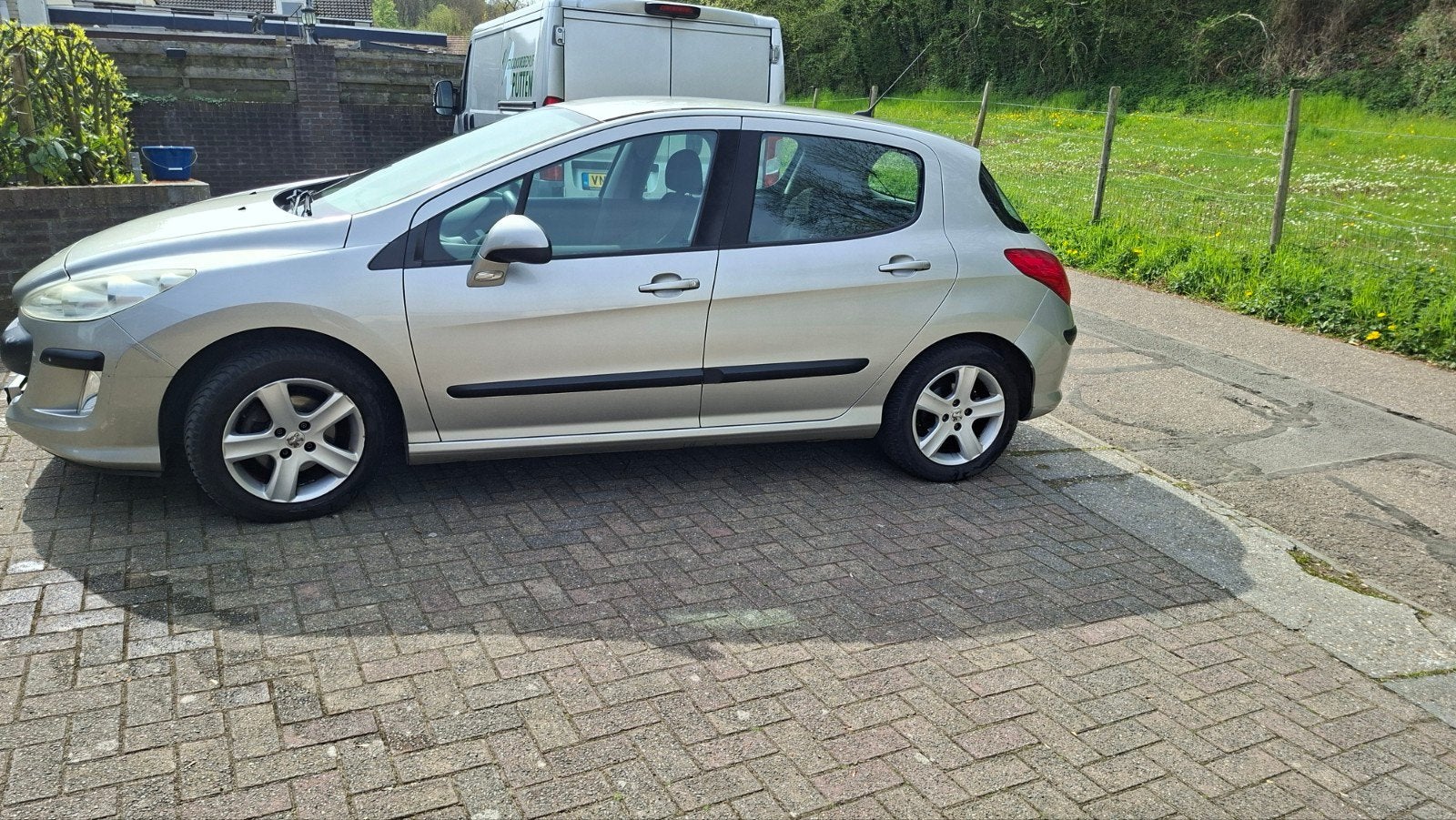 Peugeot 308 1.6 VTI 16V 5-DRS 2008 Grijs, Auto's, Voorwielaandrijving, 15 km/l, 680 kg, 4 cilinders