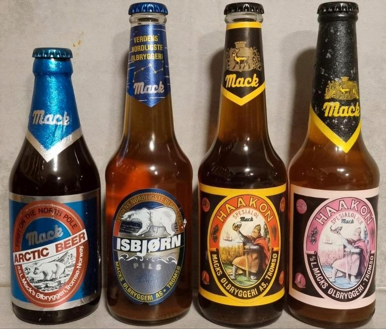 Mack Tromsø set – Arctic, Isbjørn & Haakon – jaren ’90–'01, Ophalen of Verzenden, Zo goed als nieuw, Flesje(s), Overige merken