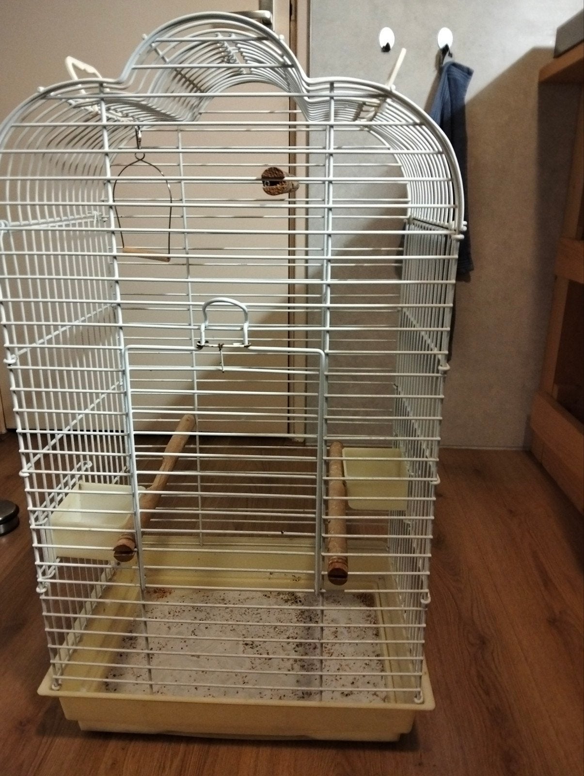 Te koop witte papegaaienkooi., Dieren en Toebehoren, Ophalen, Zo goed als nieuw, Metaal, Vogelkooi