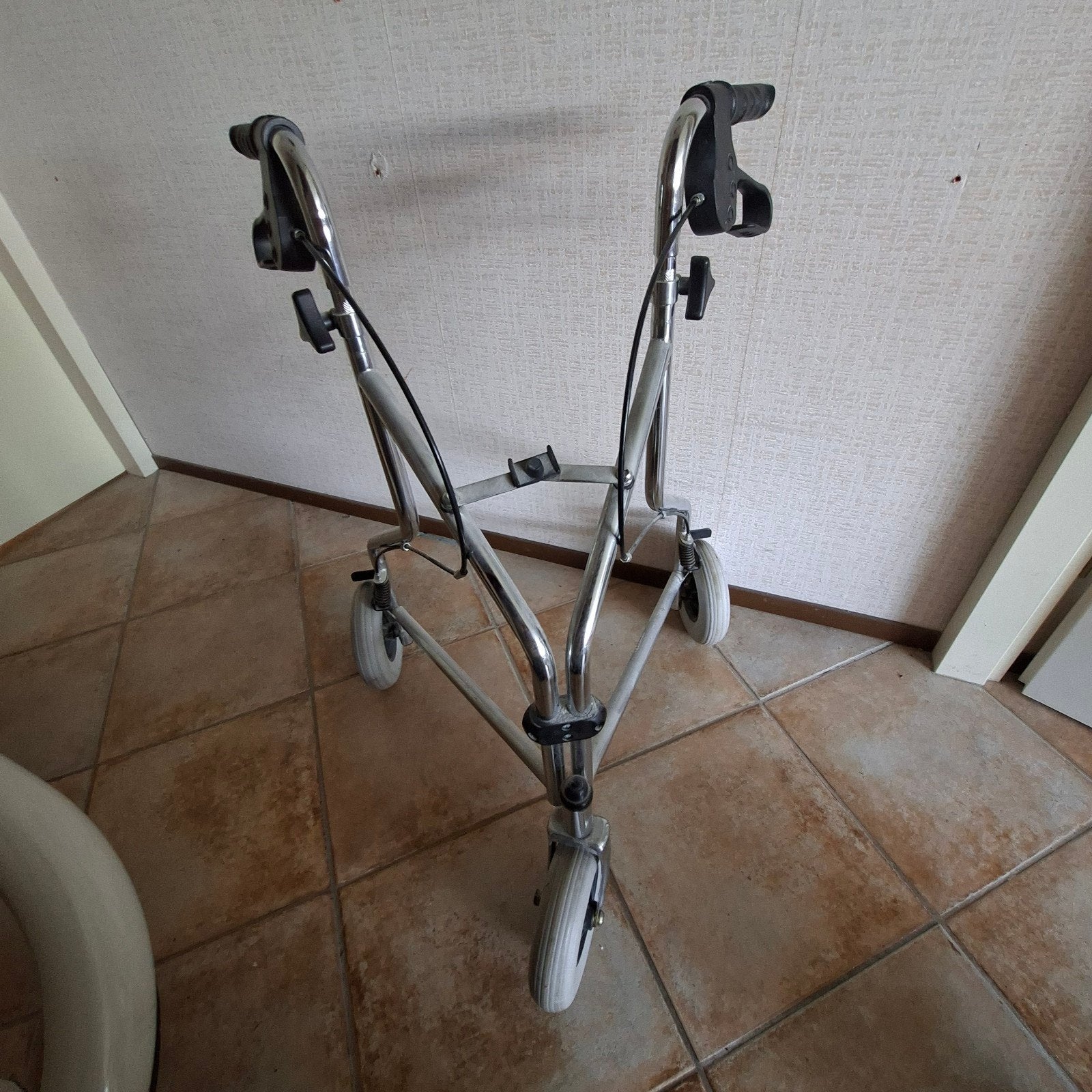 Rollator, Ophalen, Gebruikt