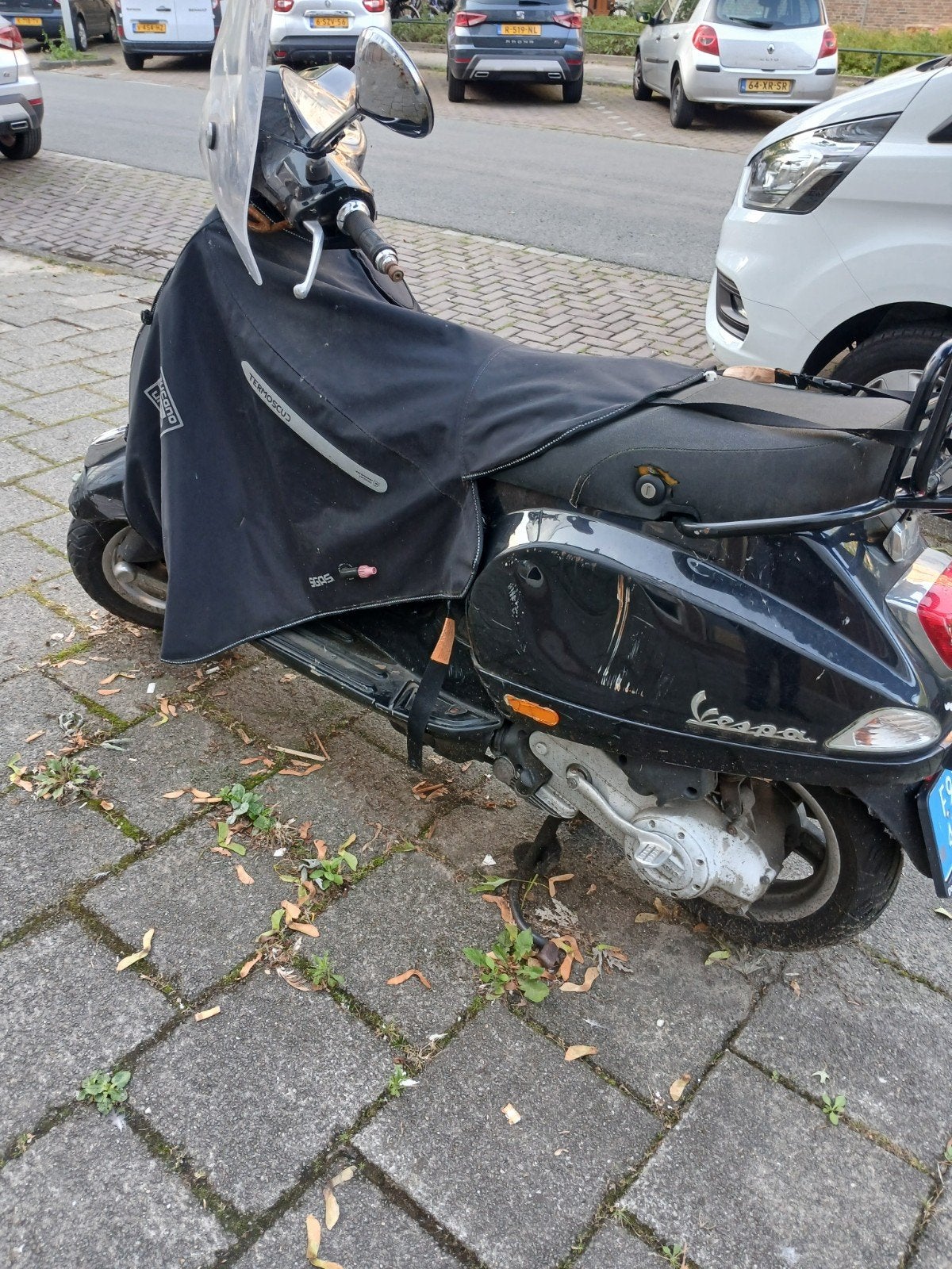 Vespa LX 50cc scooter - Zwart, goed onderhouden, Ophalen, Gebruikt, Maximaal 45 km/u, Benzine