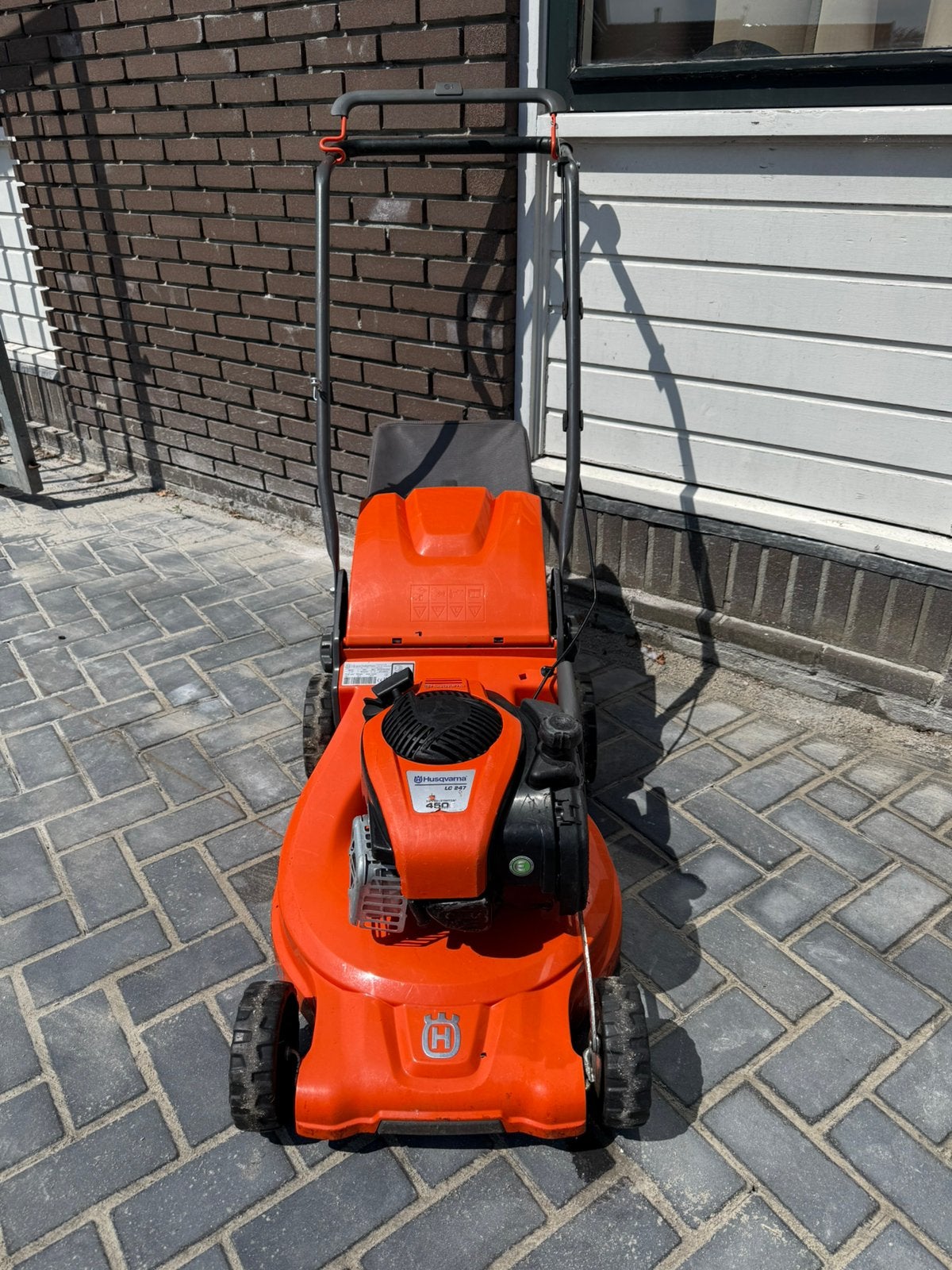 HUSQVARNA LC247 grasmaaier, Ophalen, Cirkelmaaier, ,, Zo goed als nieuw