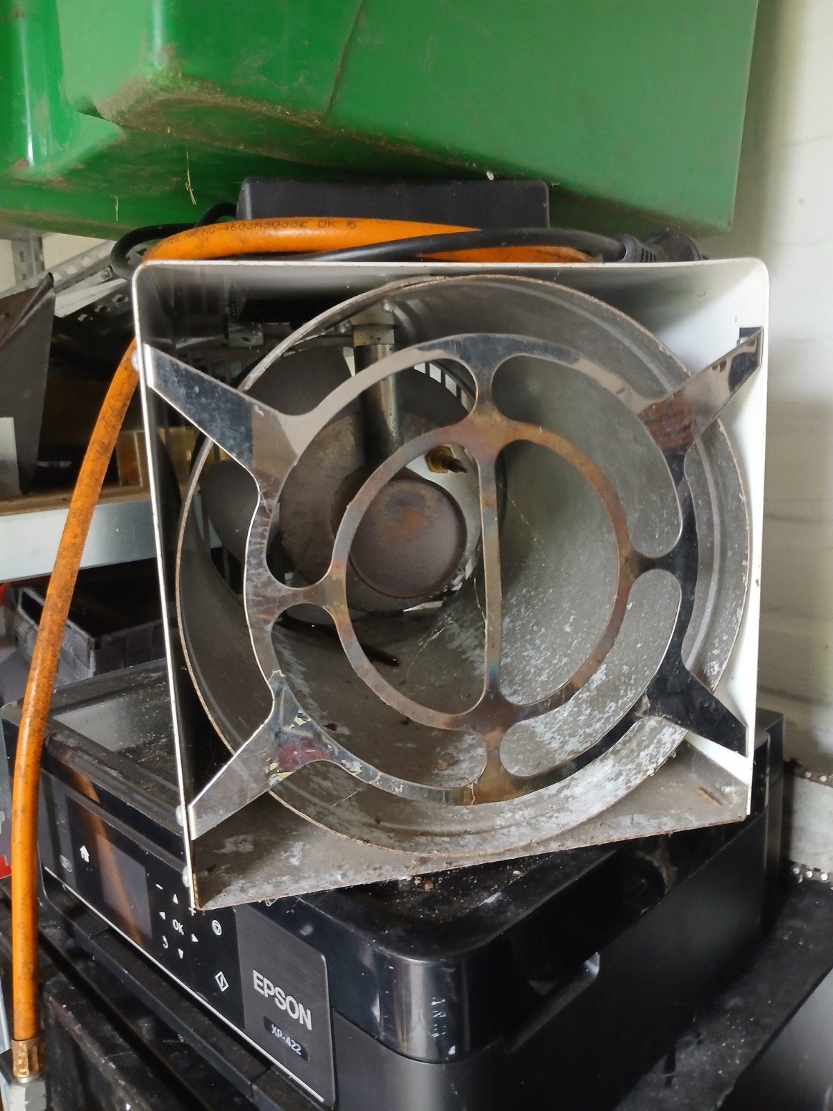 heel veel gereedschap, Ophalen