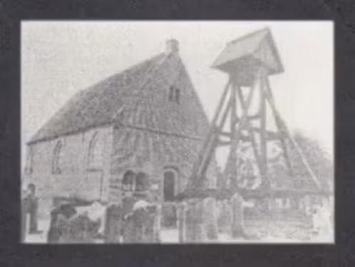 Foto Giethoorn Ned. Herv. Kerk Klokkestoel Graven Kerkhof., Verzamelen, 1980 tot heden, Foto, Ophalen of Verzenden, Zo goed als nieuw