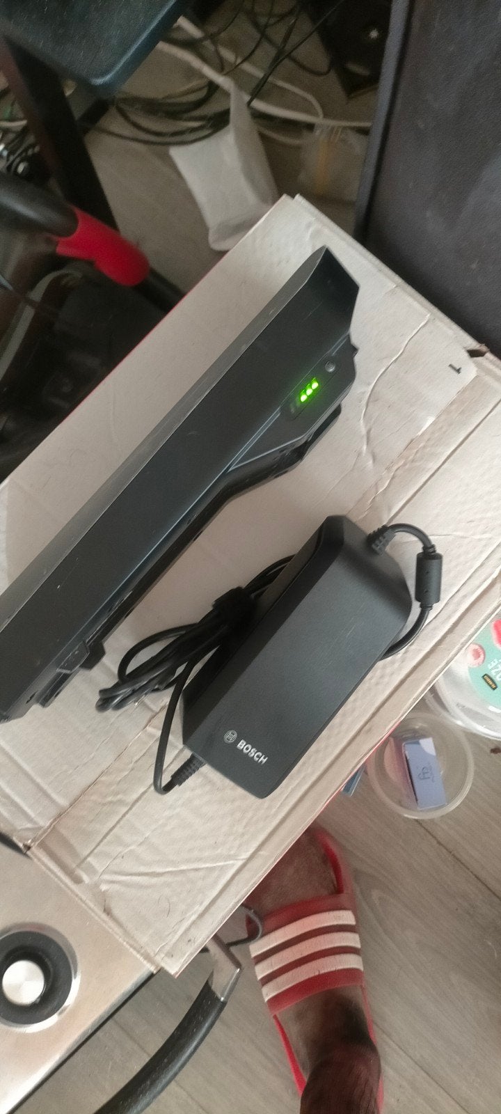 Bosch accu met lader, Fietsen en Brommers, Fietsaccessoires | Fietsaccu's, Ophalen