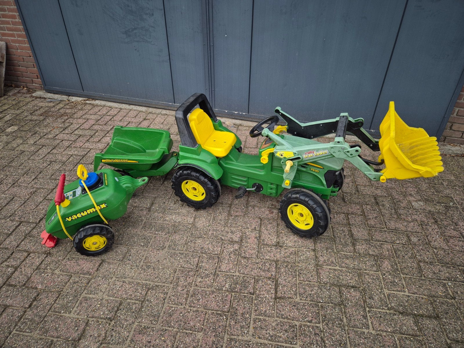 John Deere traptractor met voorlader, aanhanger en spuit, Kinderen en Baby's, Ophalen, Gebruikt