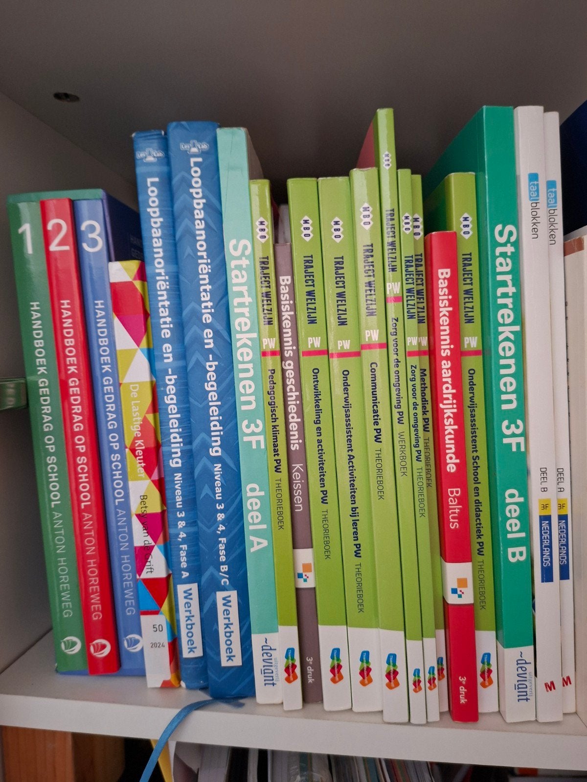 Onderwijsassistent  studieboeken -, Boeken, Ophalen, Beta, Gelezen, MBO