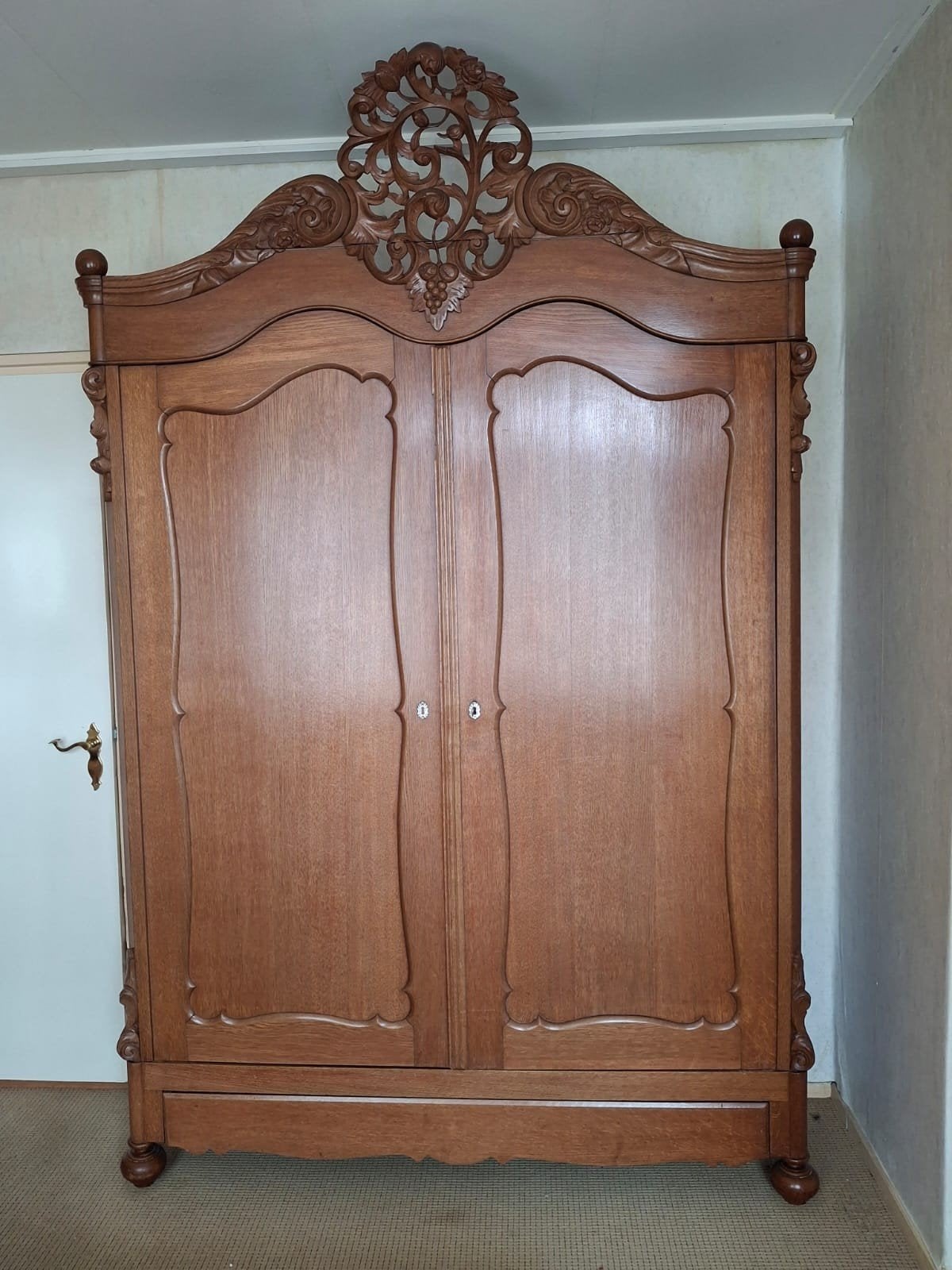 Antieke Linnenkast - 160x225x45 cm, Antiek en Kunst, Ophalen