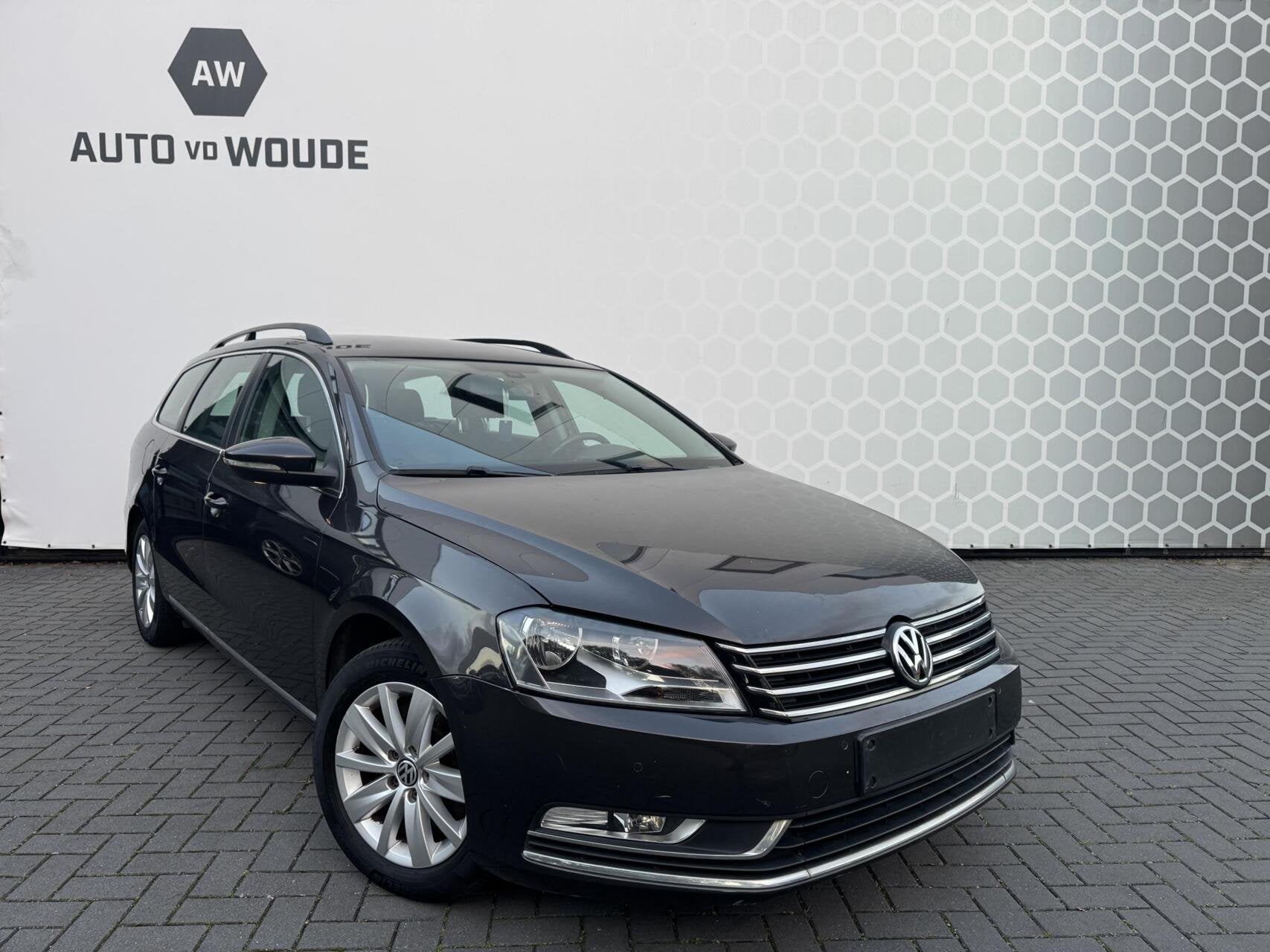 Volkswagen Passat Variant 1.6 tdi belgische document EXPORT, Voorwielaandrijving, Gebruikt, Zwart, 4 cilinders