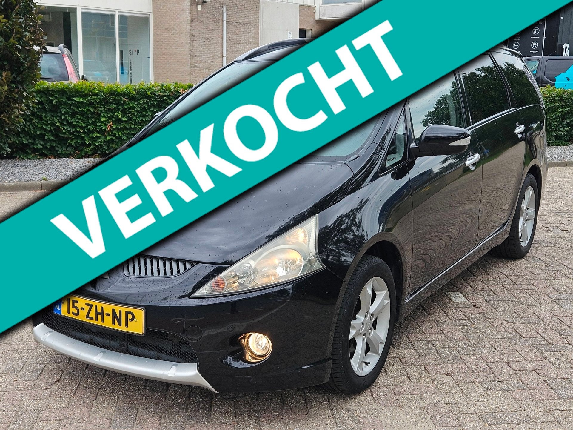 Mitsubishi Grandis 2.4-16V InSport apk 07-07-2027, Auto's, Mitsubishi, Voorwielaandrijving, Parkeersensor, Gebruikt, 7 stoelen