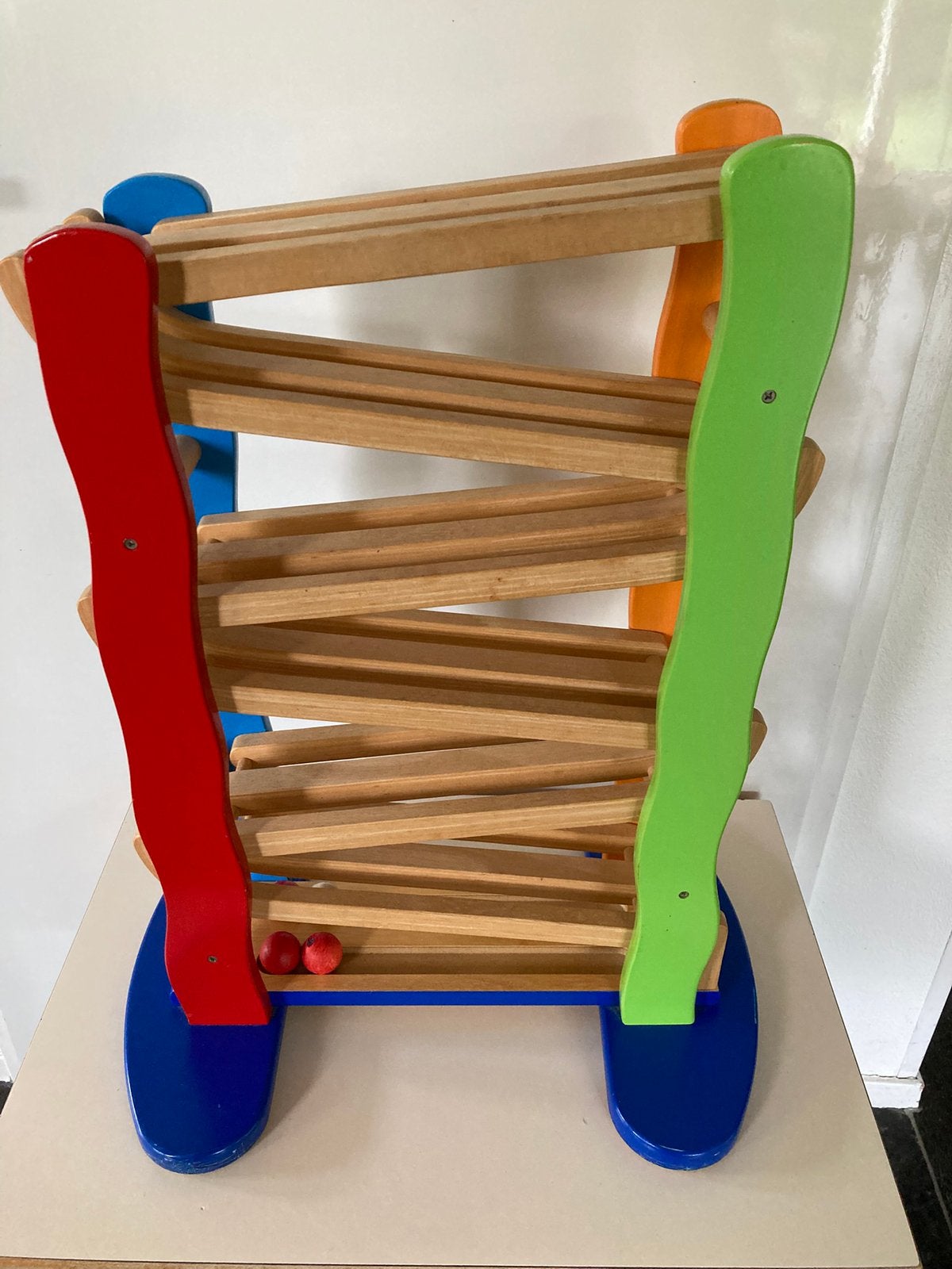Pintoy houten knikkerbaan - zie beschrijving!, Kinderen en Baby's, Ophalen, Zo goed als nieuw