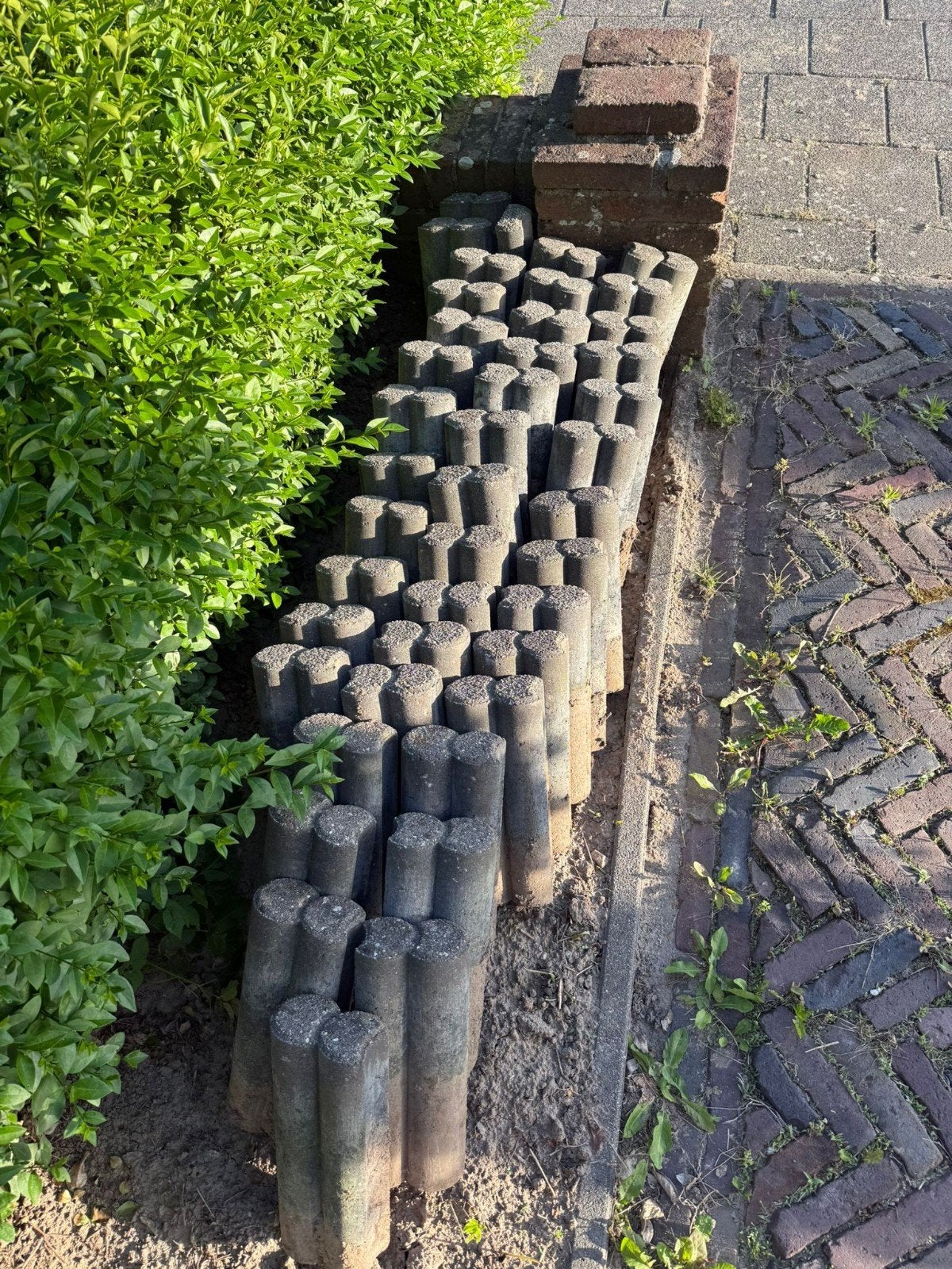 42 stuks betonnen palissadeblokken - perfecte staat, Ophalen