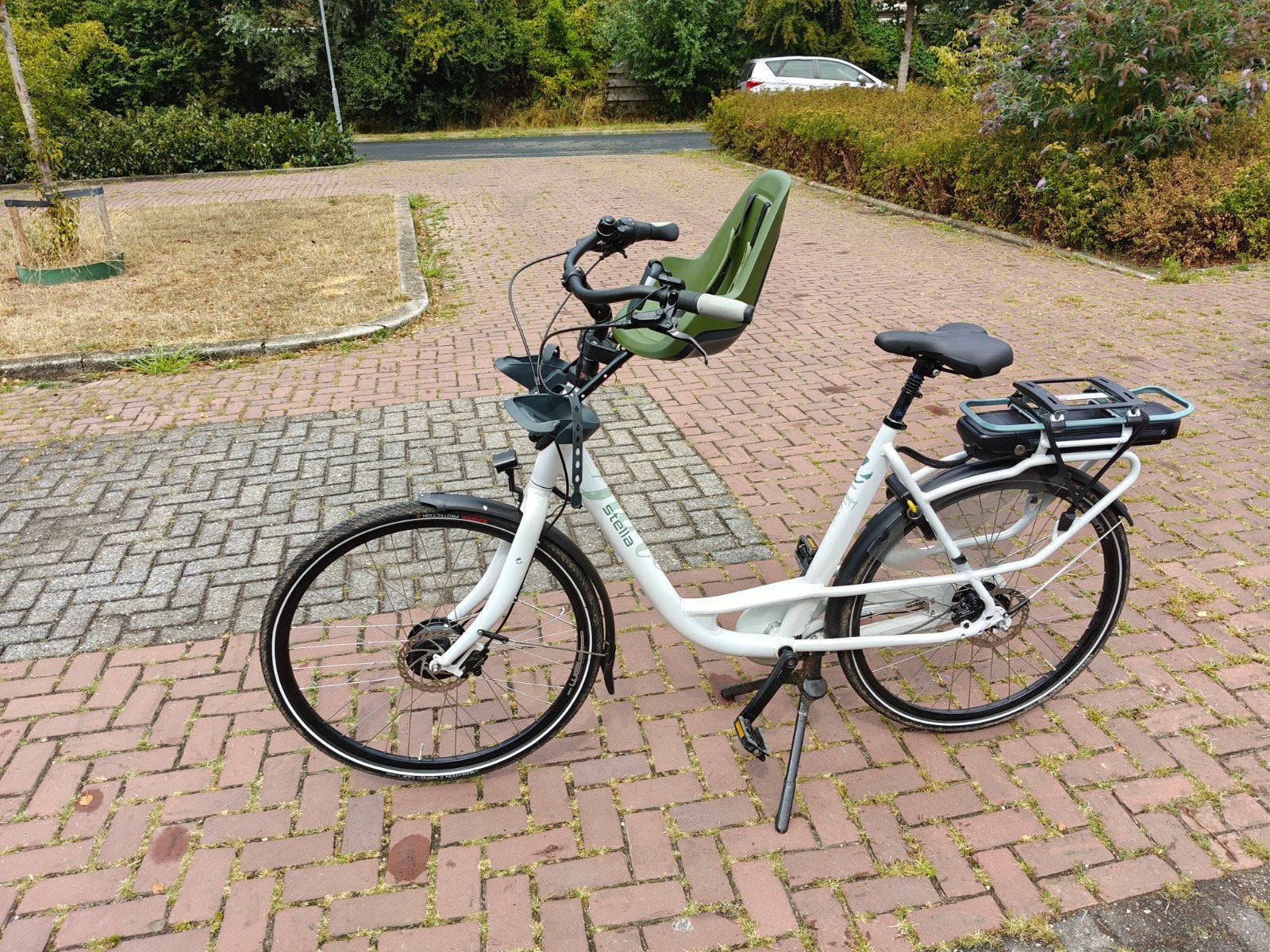 Stella Fiore E-bike met 704Wh accu (augustus 2023), Fietsen en Brommers, Fietsen | Dames | Moederfietsen, Ophalen, Zo goed als nieuw
