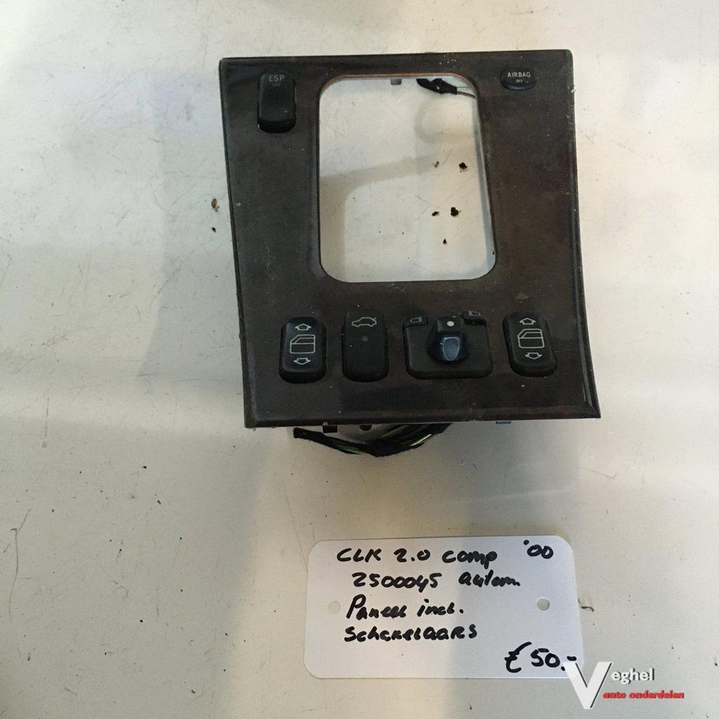 Mercedes CLK 2.0 Compressor automaat 2000 2500045 paneel met
