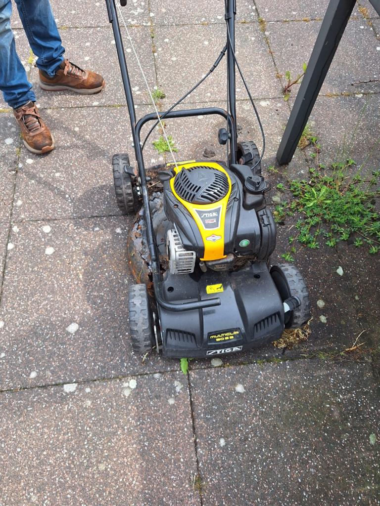 Stiga Multiclip 50 S Benzine Grasmaaier, Tuin en Terras, Grasmaaiers, Ophalen, Cirkelmaaier, Gebruikt, Stiga