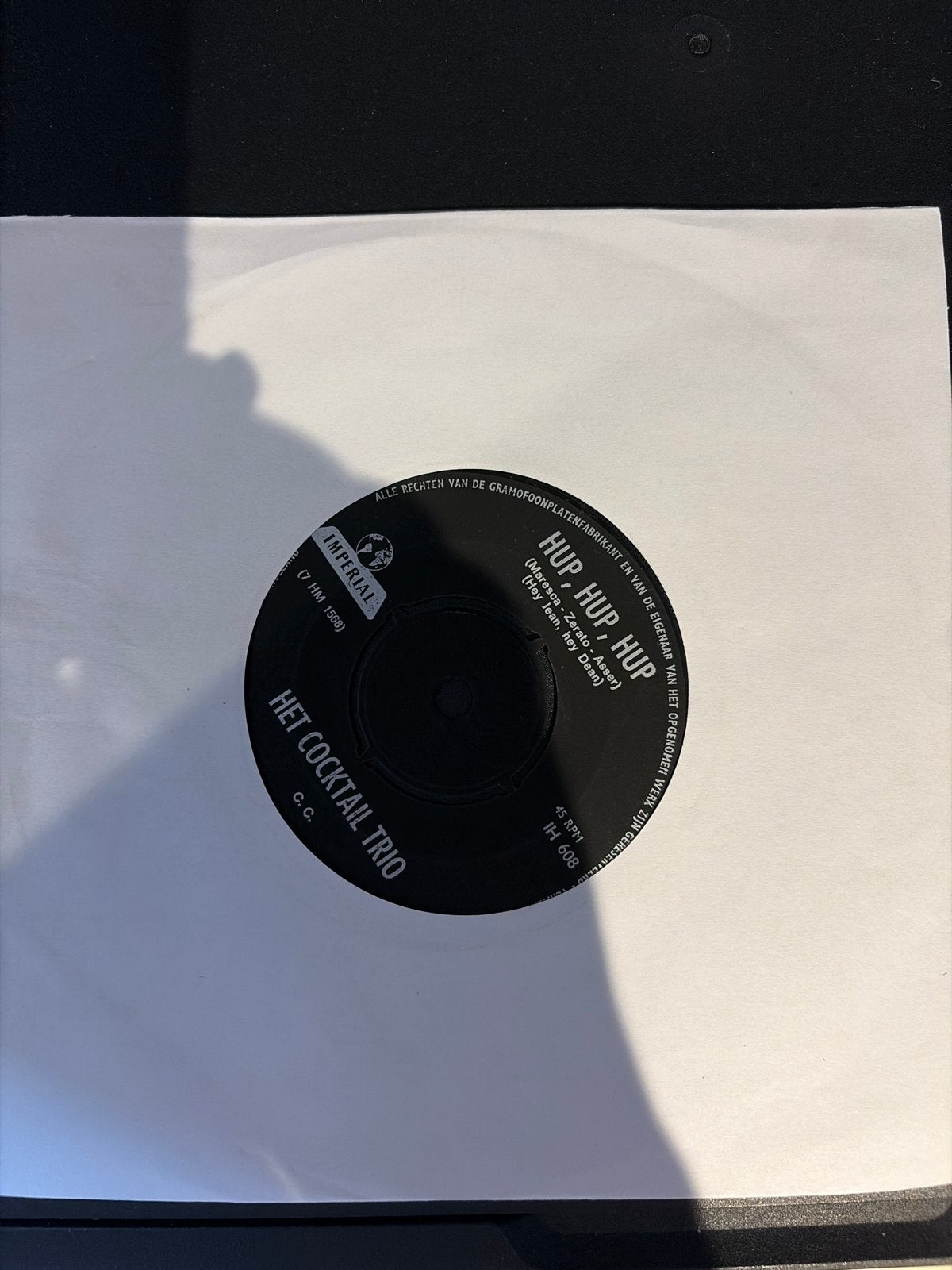 Het Cocktail Trio - Hup, Hup, Hup (7 inch vinyl single), Gebruikt, 7 inch, Ophalen of Verzenden, EP