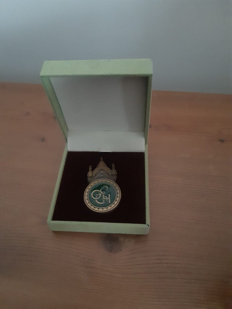 Grand Hotel Efteling pin, Ophalen of Verzenden, Nieuw, Button of Speldje