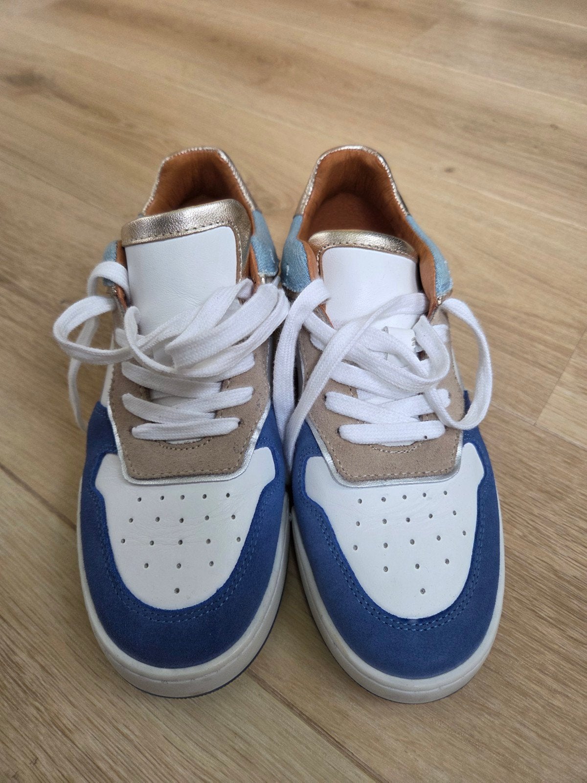 DWRS sneakers maat 37 - Zo goed als nieuw, Kleding | Dames, Schoenen, Zo goed als nieuw, Sneakers of Gympen, Blauw, Ophalen of Verzenden
