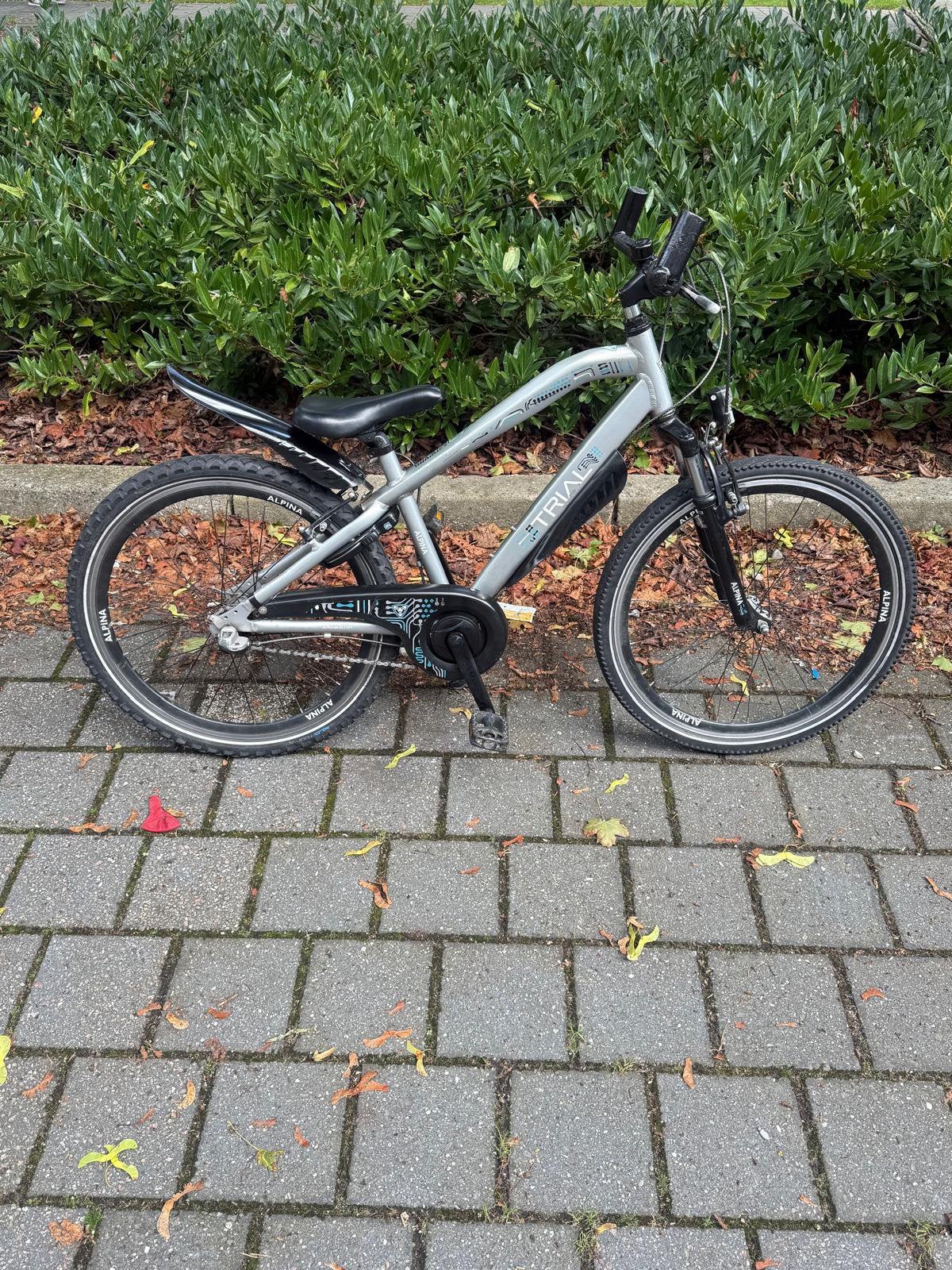 nette jongensfiets alpina trial 24 inch 3V, Ophalen, Terugtraprem, 24 inch, Zo goed als nieuw