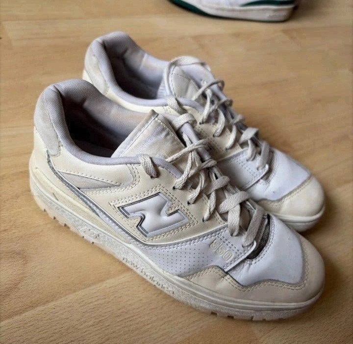 wit met geel New Balance 550 sneakers - Maat 39, Wit, New Balance, Ophalen of Verzenden, Sneakers of Gympen