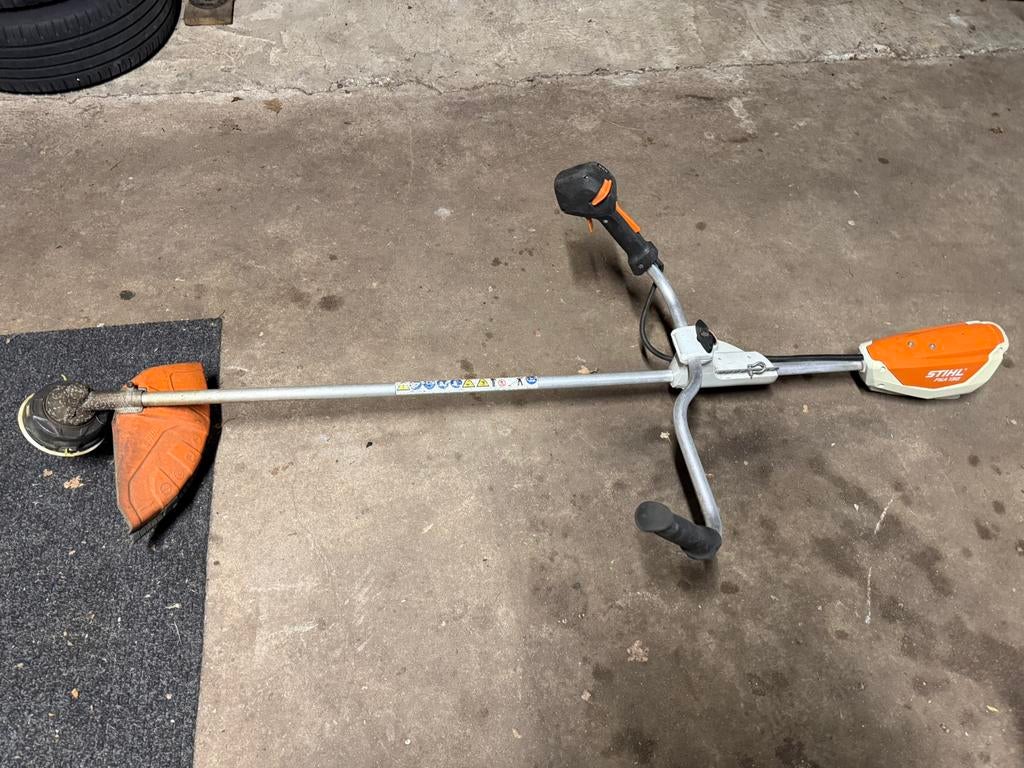 Stihl Accu bosmaaier FSA130, Ophalen, Accu, S, S