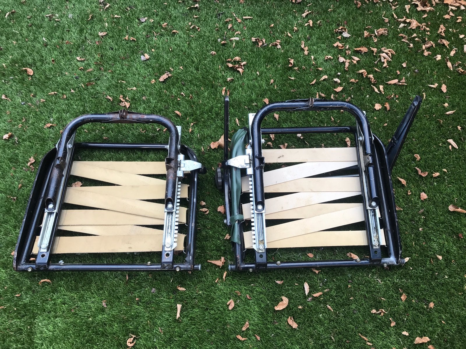 2 Stoelframes Volvo Amazon stoelband incl. haken, Auto-onderdelen, Ophalen, Gebruikt, Volvo