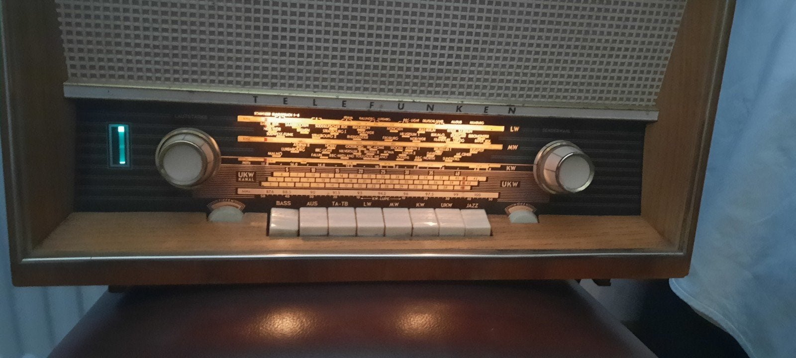 Vintage Telefunken buizenradio - Klassieke blikvanger, Ophalen of Verzenden, Gebruikt