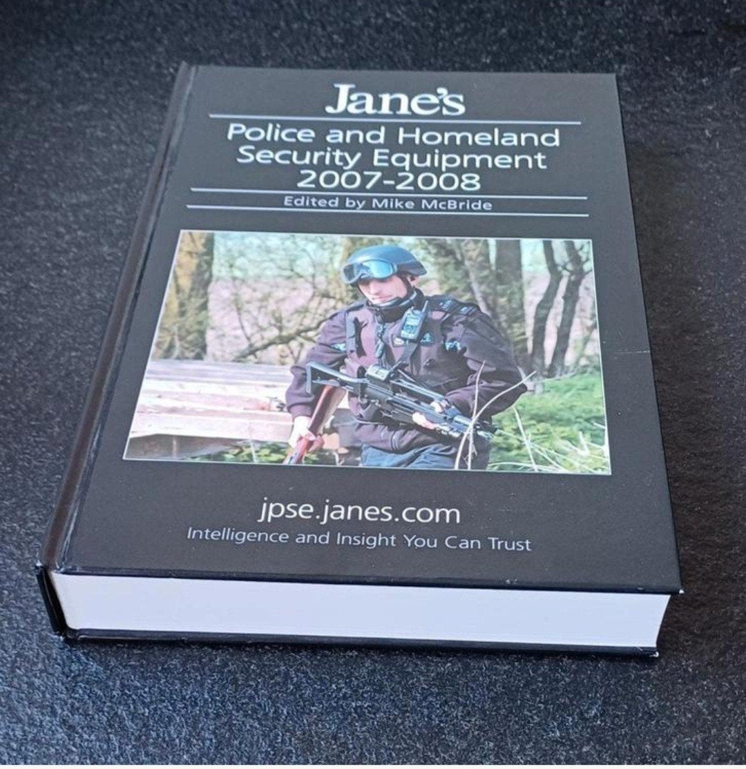 Jane's Police and Homeland Security Equipment 2007-2008., Boeken, Ophalen of Verzenden, Zo goed als nieuw, Mike McBride