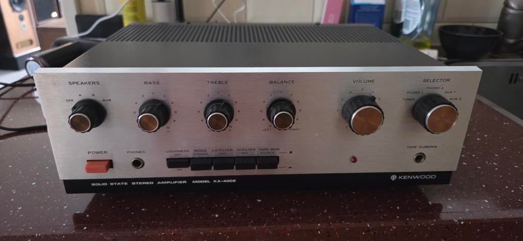 Kenwood KA-4002. Keurige conditie., Overige merken, Gebruikt, Ophalen of Verzenden, Minder dan 60 watt