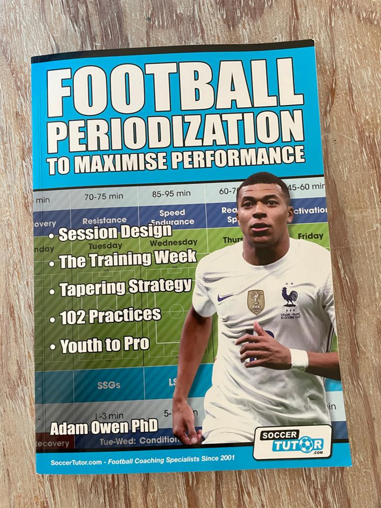 Football Periodization: Maximaliseer Prestaties, Ophalen of Verzenden, Zo goed als nieuw, Balsport