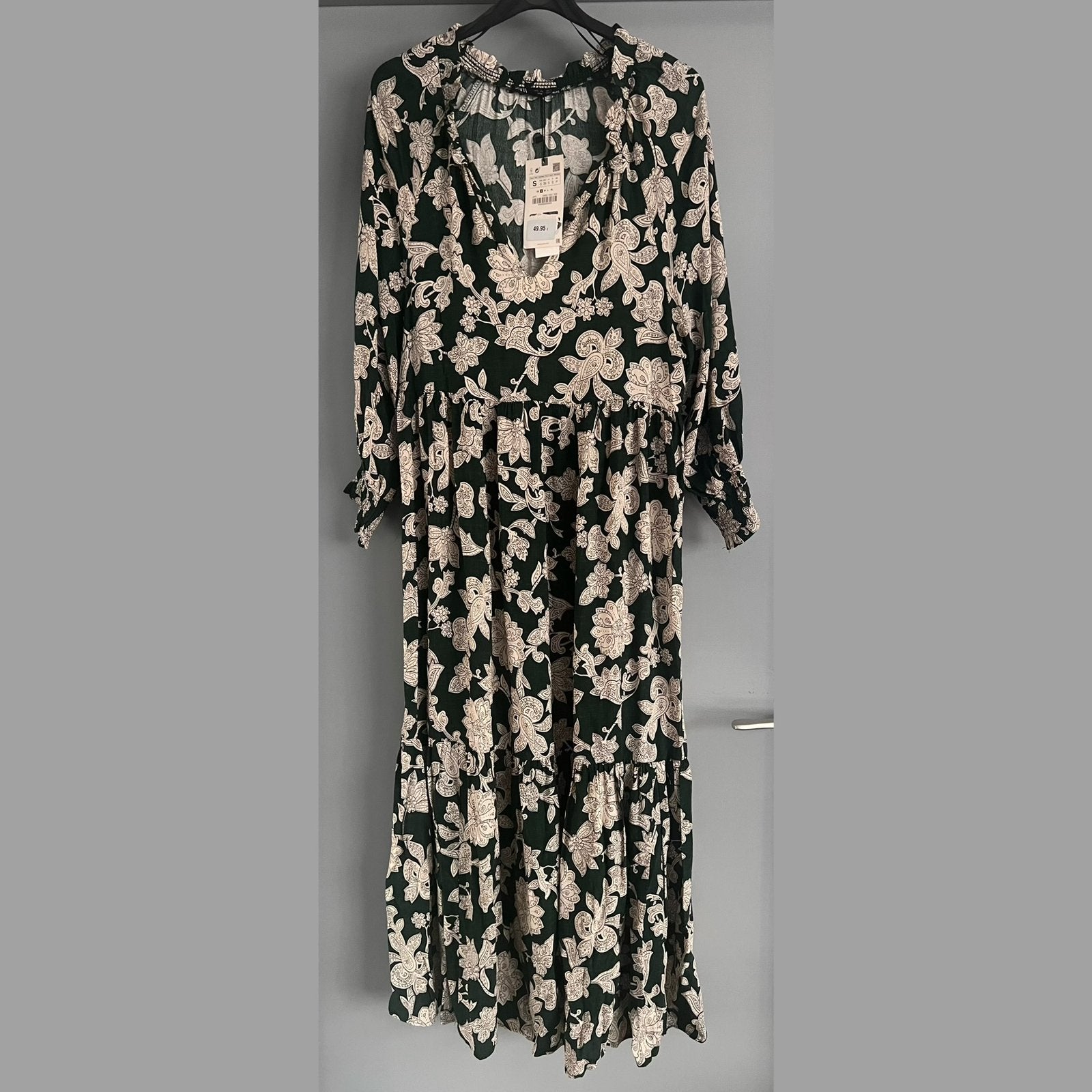 Zara lange jurk met bloemprint van viscose - maat S, Nieuw, Ophalen of Verzenden, Maat 36 (S), Onder de knie